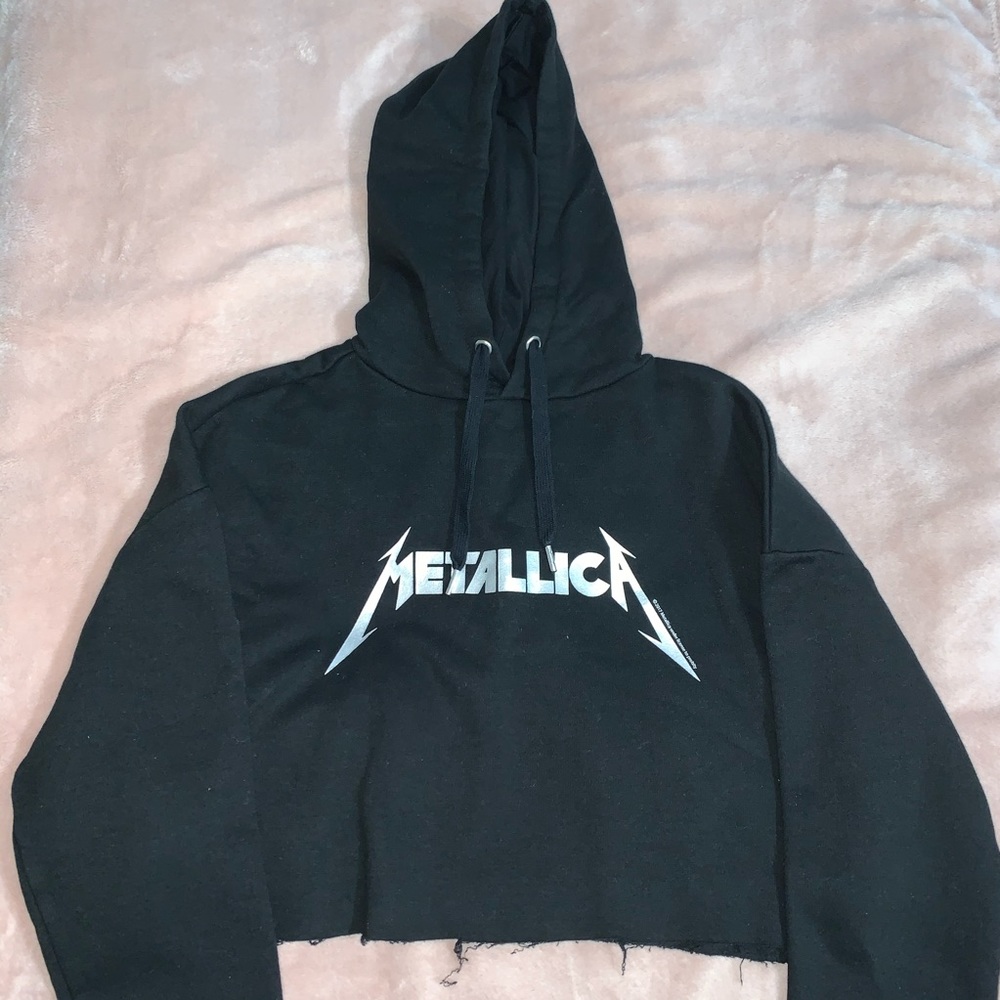 Metallica cropped hoodie